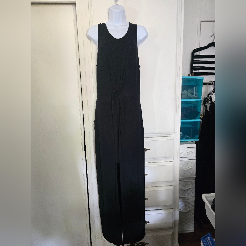 Knotted Front-Slit Maxi Dress [LARGE]